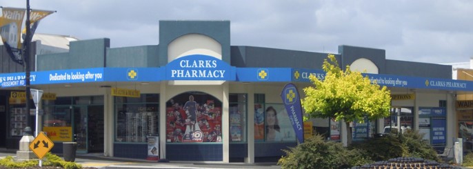 Clarks pharmacy hot sale